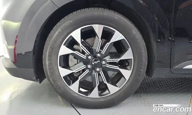 Kia Carnival 2022 2.2 автомат (гидро), миниатюра 5