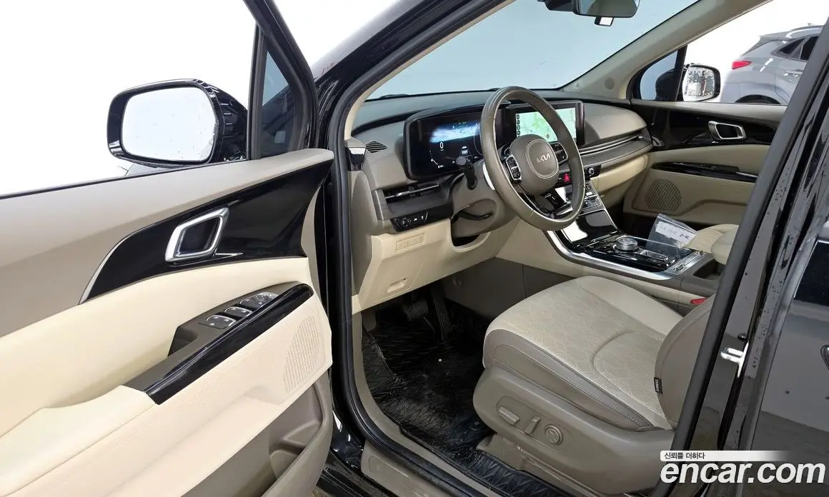Kia Carnival 2023 2.2 автомат (гидро), фото 13