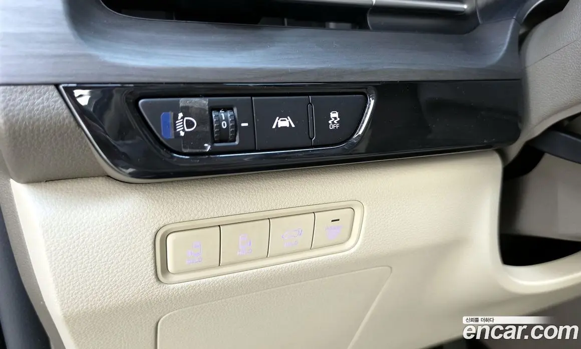 Kia Carnival 2023 2.2 автомат (гидро), фото 26
