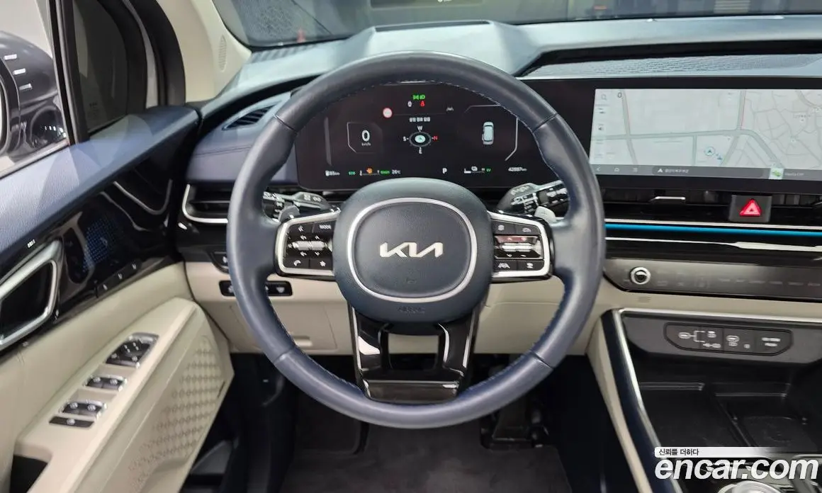 Kia Carnival 2024 1.6 автомат (гидро), фото 19