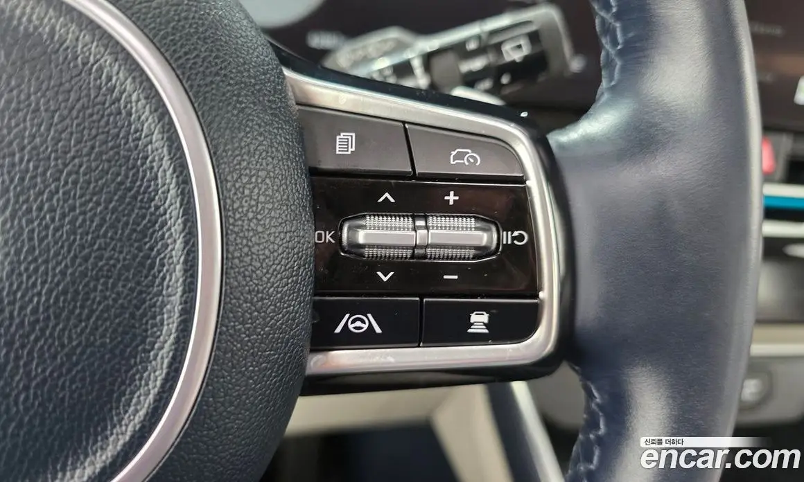 Kia Carnival 2024 1.6 автомат (гидро), фото 22