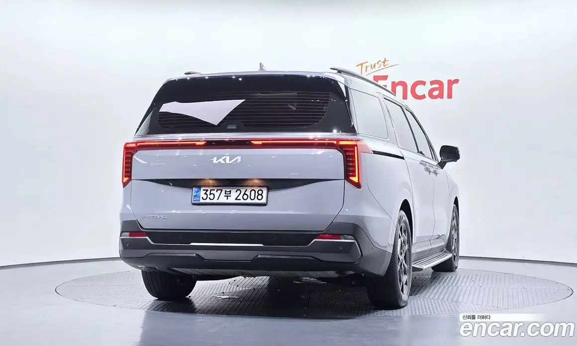 Kia Carnival 2024 1.6 автомат (гидро), фото 4