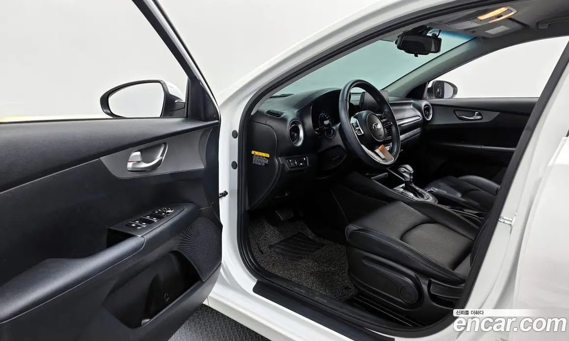 Kia K3 2021 1.6 автомат (гидро), фото 11