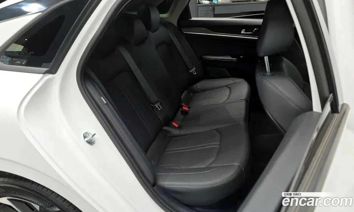 Kia K5 (Optima) 2024 2.0 автомат (гидро), фото 12