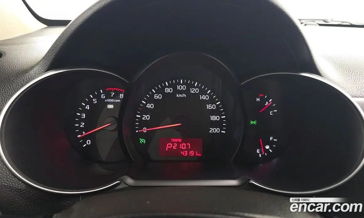 Kia Morning 2015 1.0 автомат (гидро), фото 8