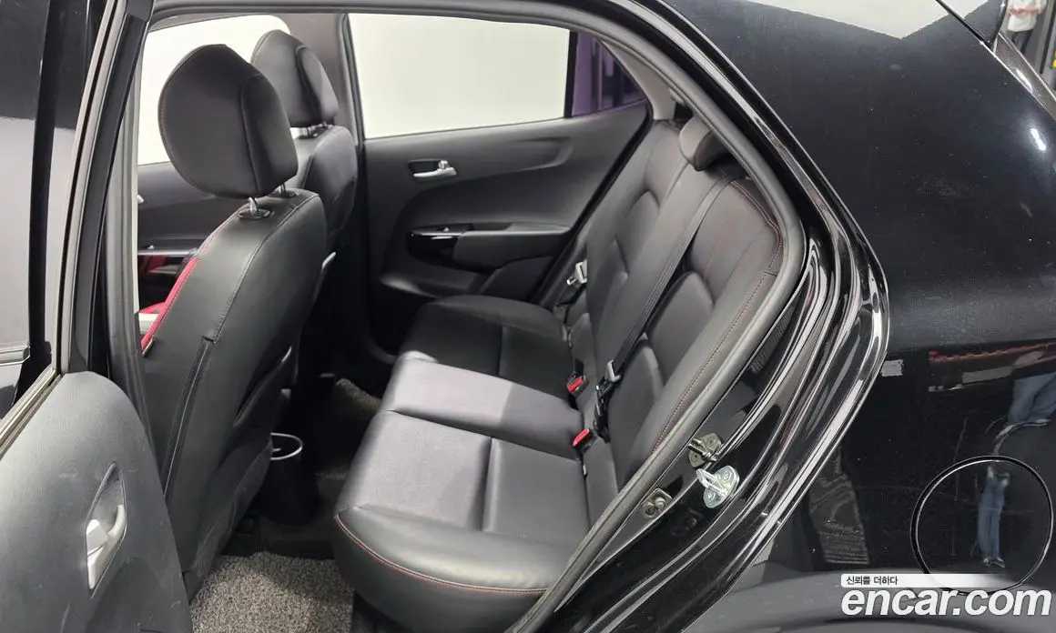 Kia Morning 2018 1.0 автомат (гидро), фото 16 Kia Morning 2018 1.0 автомат (гидро), фото 16