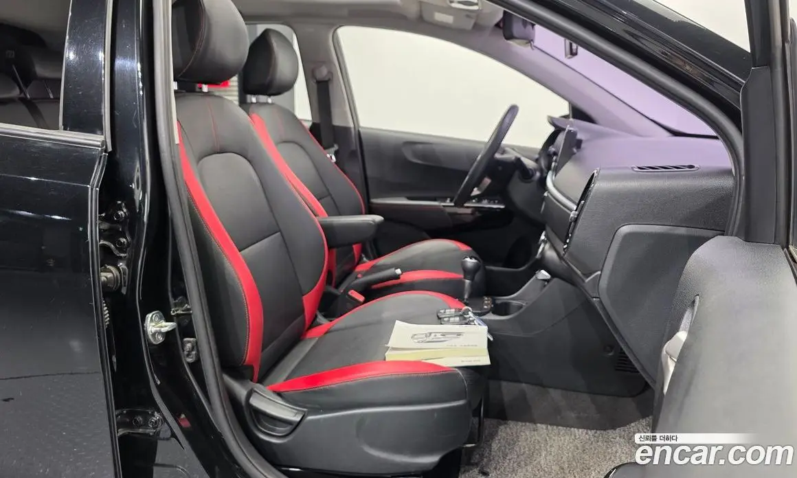 Kia Morning 2018 1.0 автомат (гидро), фото 17 Kia Morning 2018 1.0 автомат (гидро), фото 17