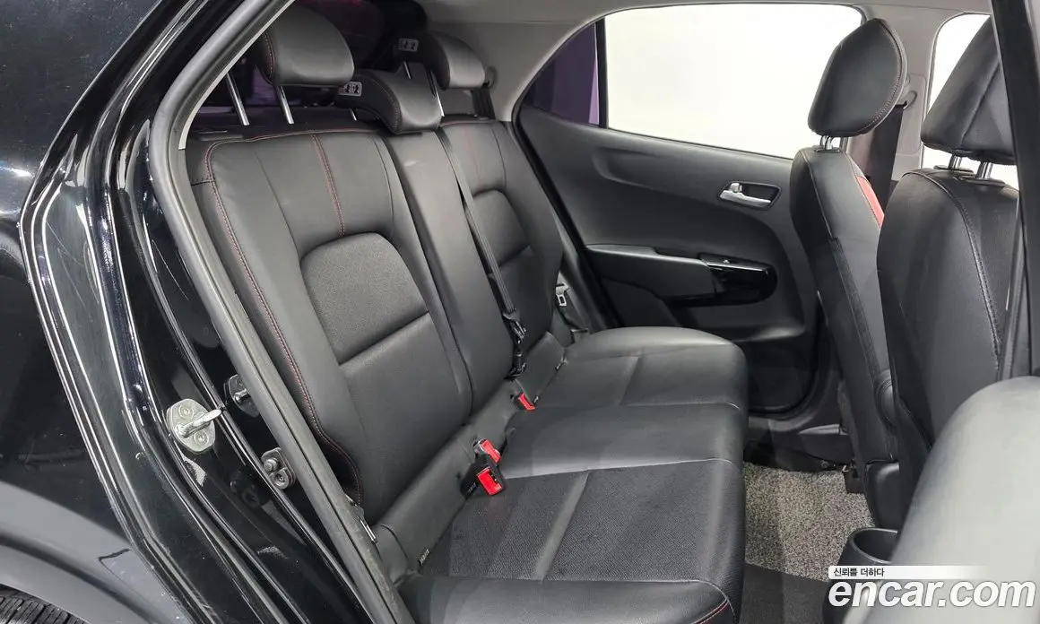 Kia Morning 2018 1.0 автомат (гидро), фото 18 Kia Morning 2018 1.0 автомат (гидро), фото 18