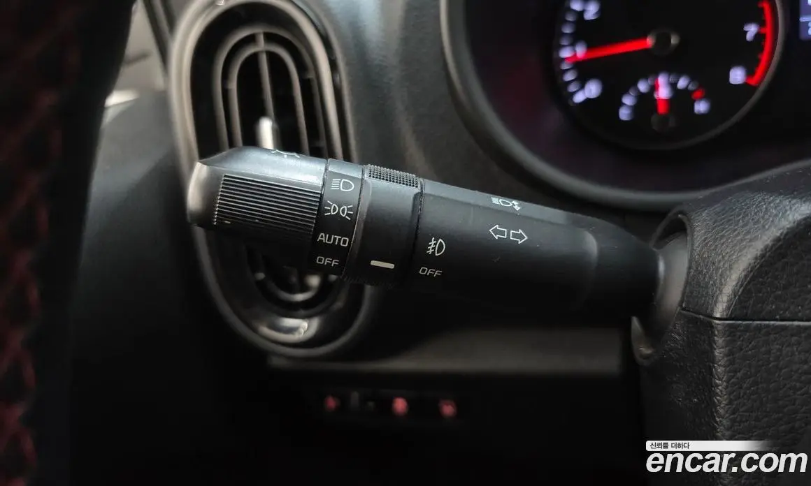 Kia Morning 2019 1.0 автомат (гидро), фото 24