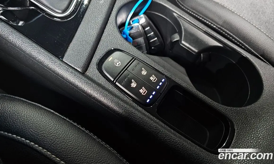 Kia Niro 2017 1.6 автомат (гидро), фото 23