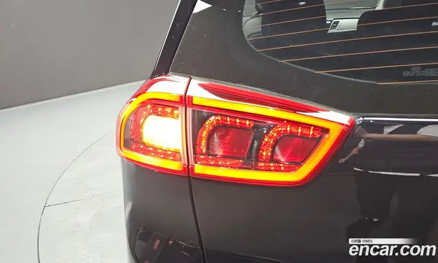 Kia Niro 2017 1.6 автомат (гидро), миниатюра 9