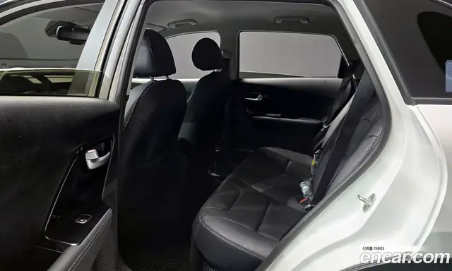 Kia Niro 2021 1.6 автомат (гидро), миниатюра 11