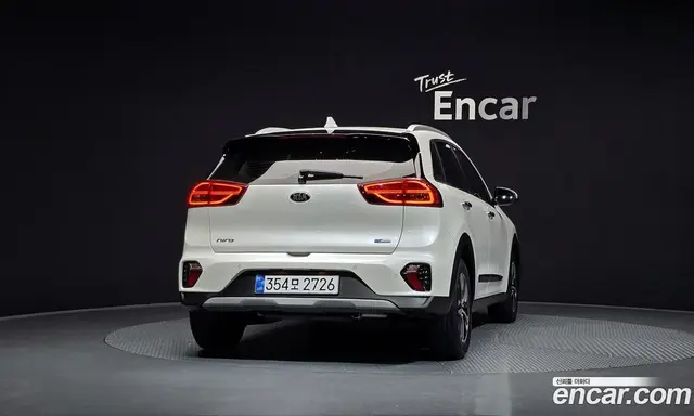 Kia Niro 2021 1.6 автомат (гидро), миниатюра 4