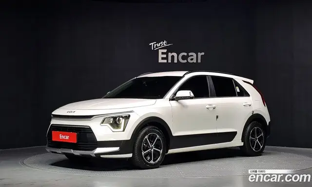Kia Niro 2024 1.6 автомат (гидро), миниатюра 1
