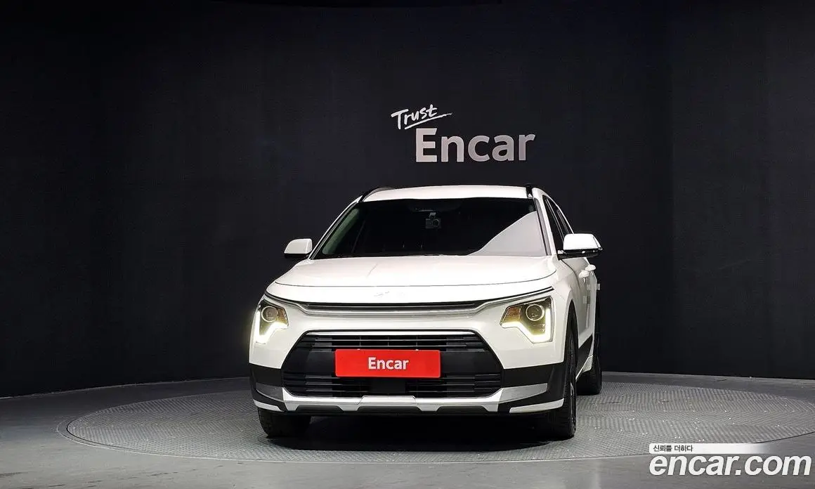 Kia Niro 2024 1.6 автомат (гидро), фото 3