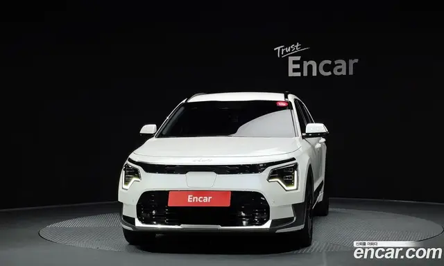 Kia Niro 2024 0.2 автомат (гидро), миниатюра 3