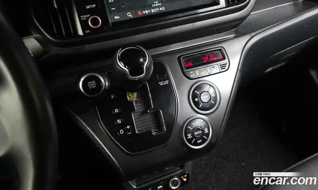 Kia Ray 2023 1.0 автомат (гидро), миниатюра 12