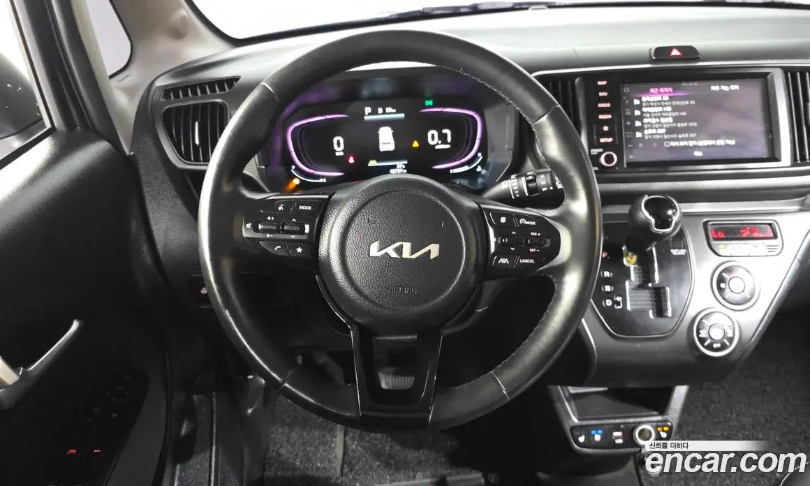 Kia Ray 2023 1.0 автомат (гидро), фото 20
