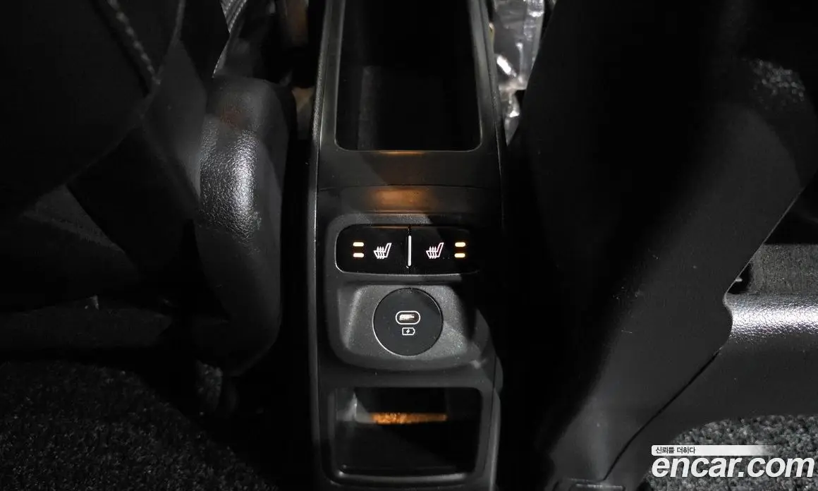 Kia Ray 2023 1.0 автомат (гидро), фото 25