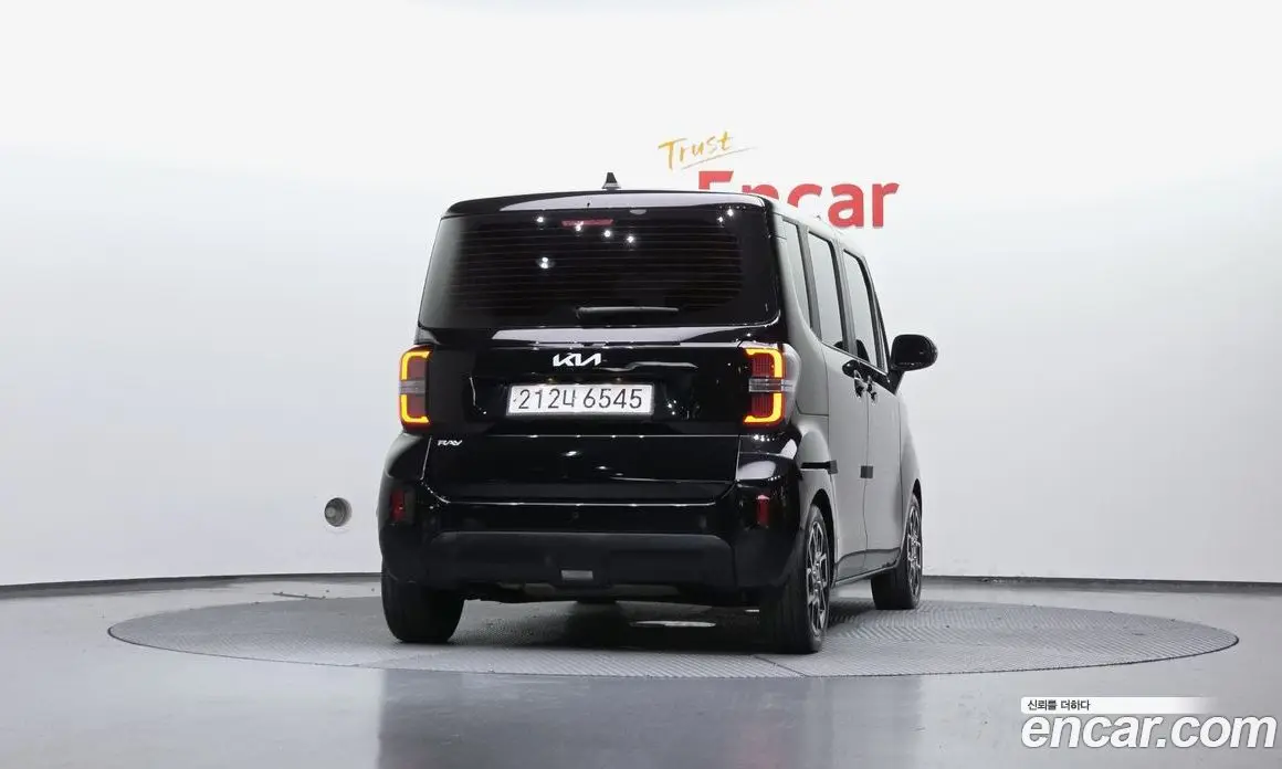 Kia Ray 2023 1.0 автомат (гидро), фото 4