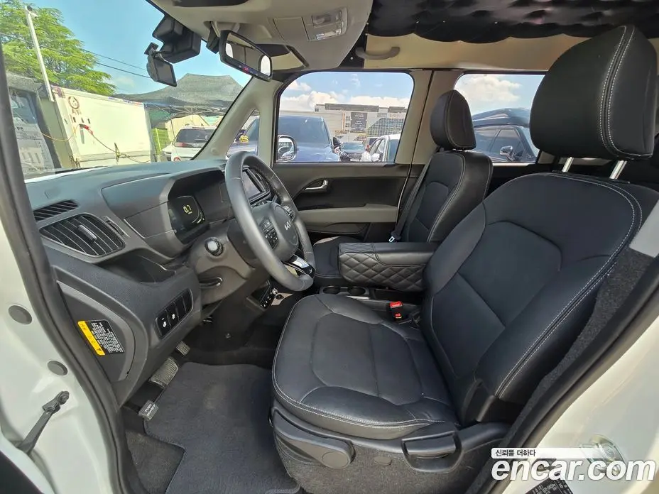 Kia Ray 2023 1.0 автомат (гидро), фото 10