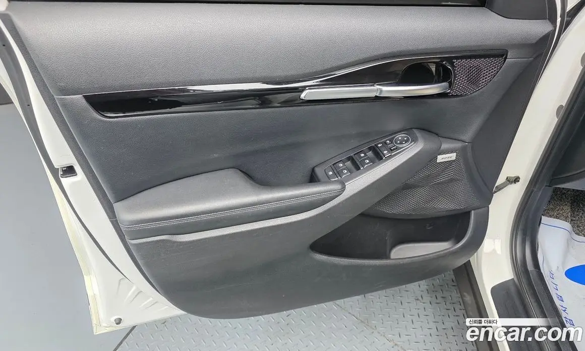 Kia Seltos 2020 1.6 автомат (гидро), фото 14