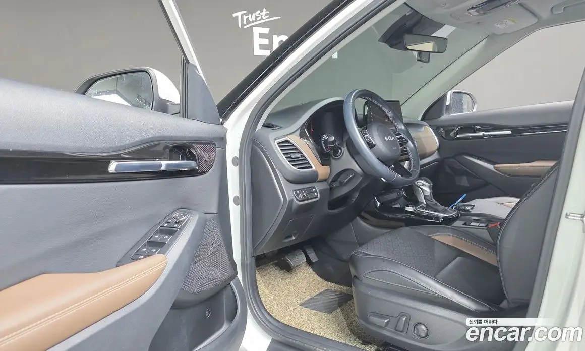 Kia Seltos 2022 1.6 автомат (гидро), фото 11