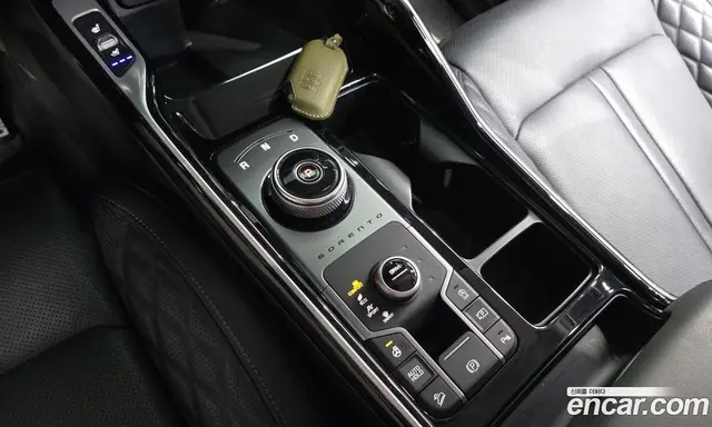Kia Sorento 2022 2.2 автомат (гидро), миниатюра 9