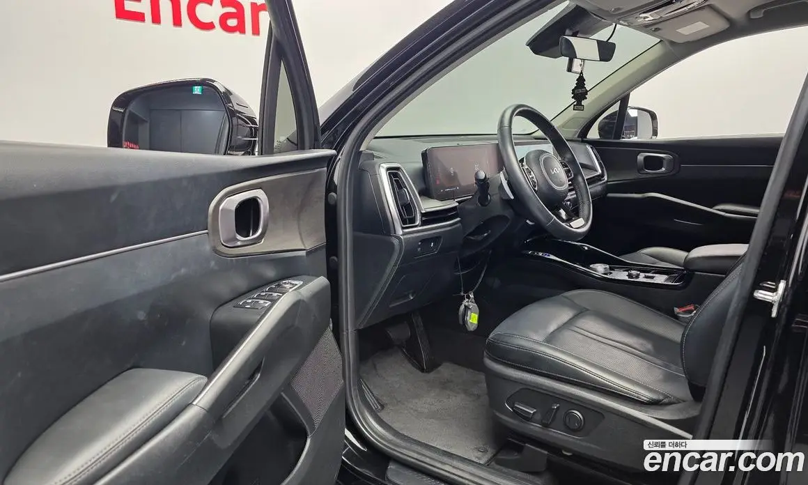 Kia Sorento 2023 2.5 автомат (гидро), фото 13