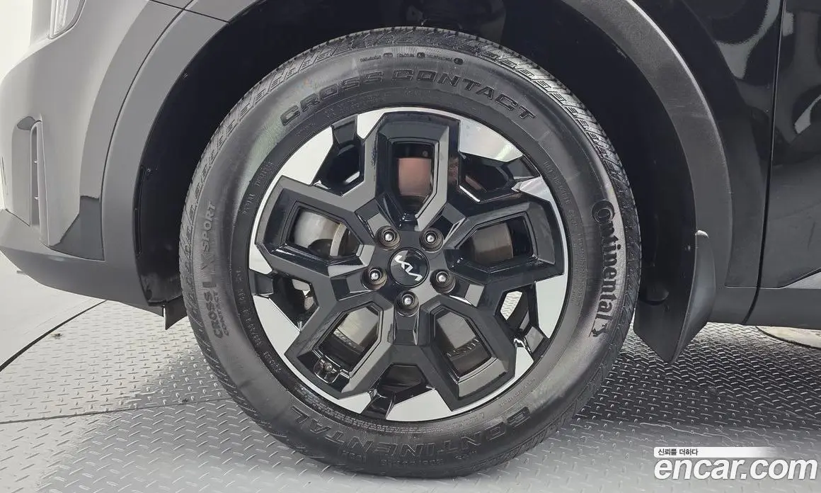 Kia Sorento 2023 2.5 автомат (гидро), фото 5