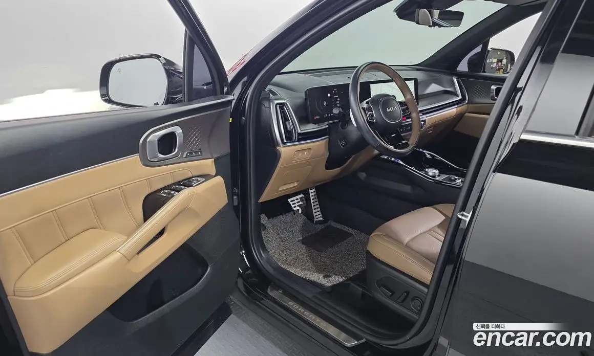 Kia Sorento 2023 2.5 автомат (гидро), фото 13
