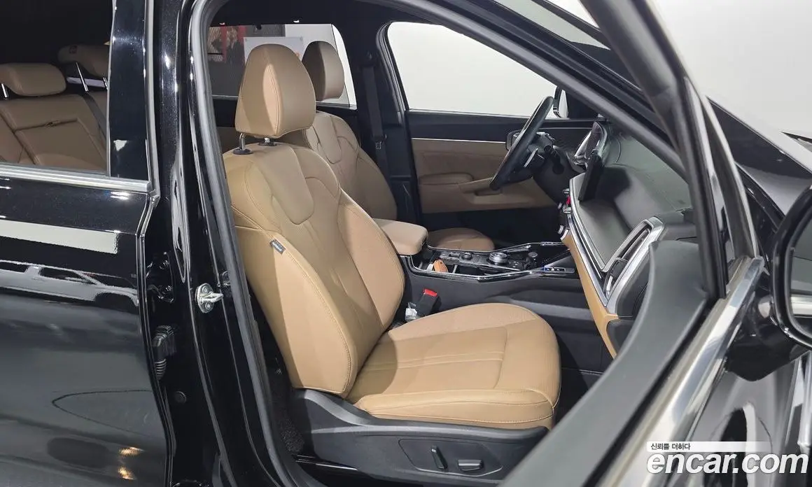 Kia Sorento 2023 2.5 автомат (гидро), фото 16