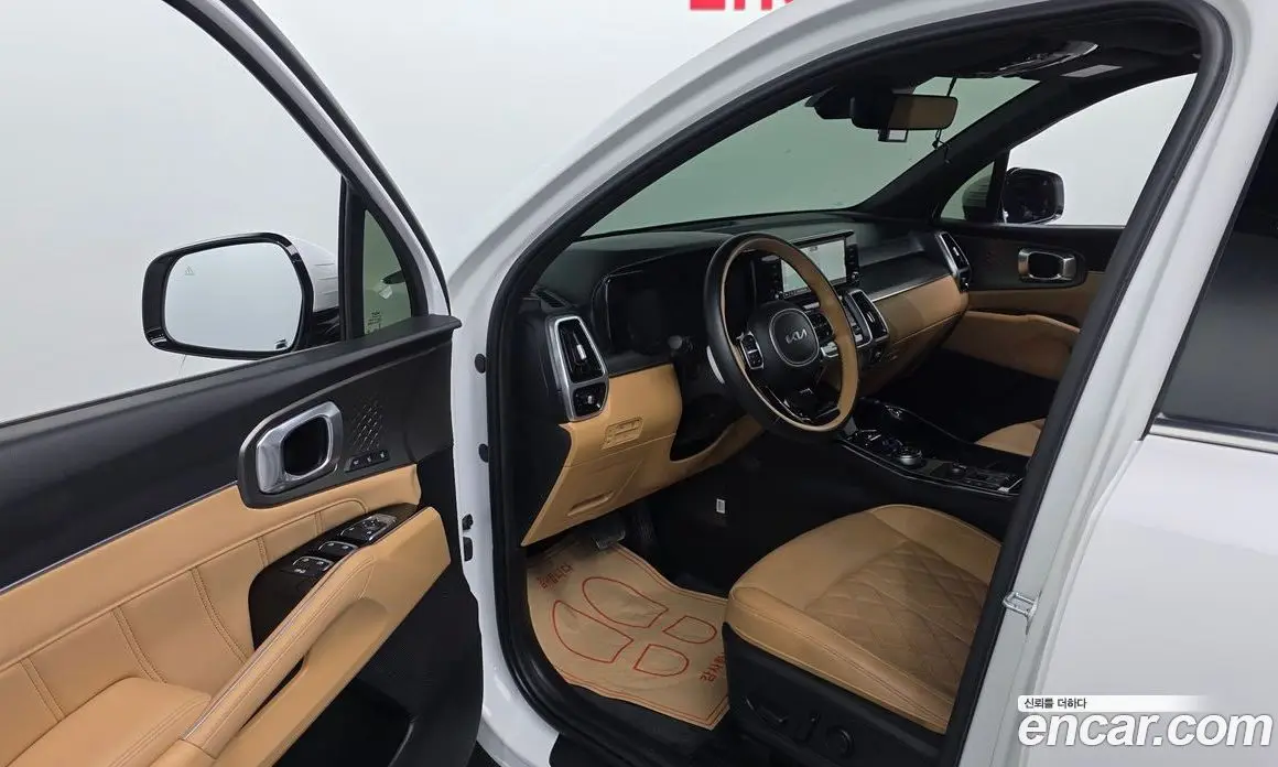 Kia Sorento 2023 1.6 автомат (гидро), фото 13