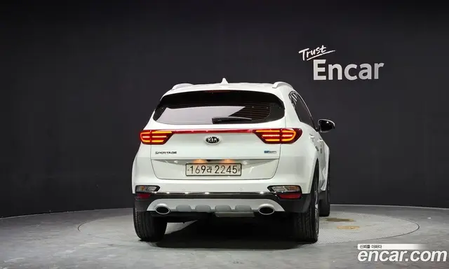 Kia Sportage 2019 2.0 автомат (гидро), миниатюра 4