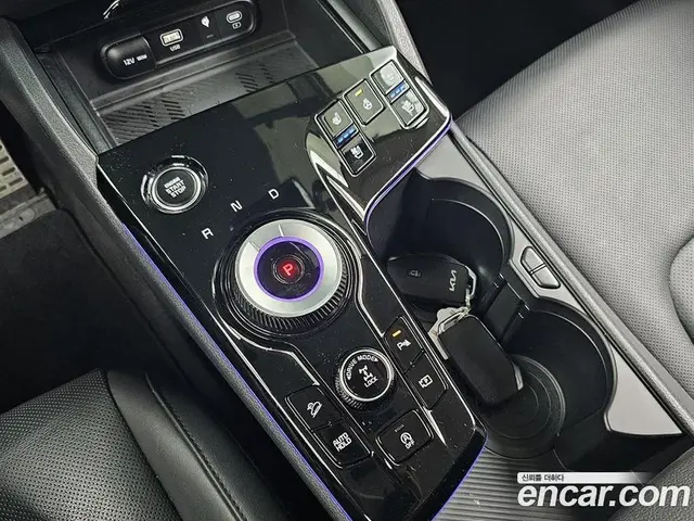 Kia Sportage 2023 1.6 автомат (гидро), миниатюра 9