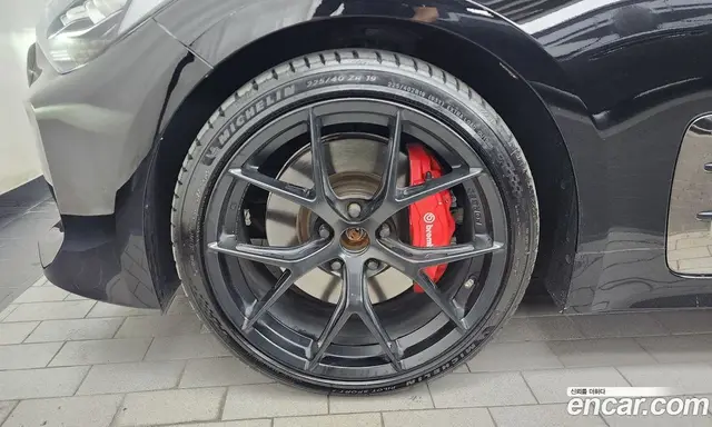 Kia Stinger 2023 3.3 автомат (гидро), миниатюра 5