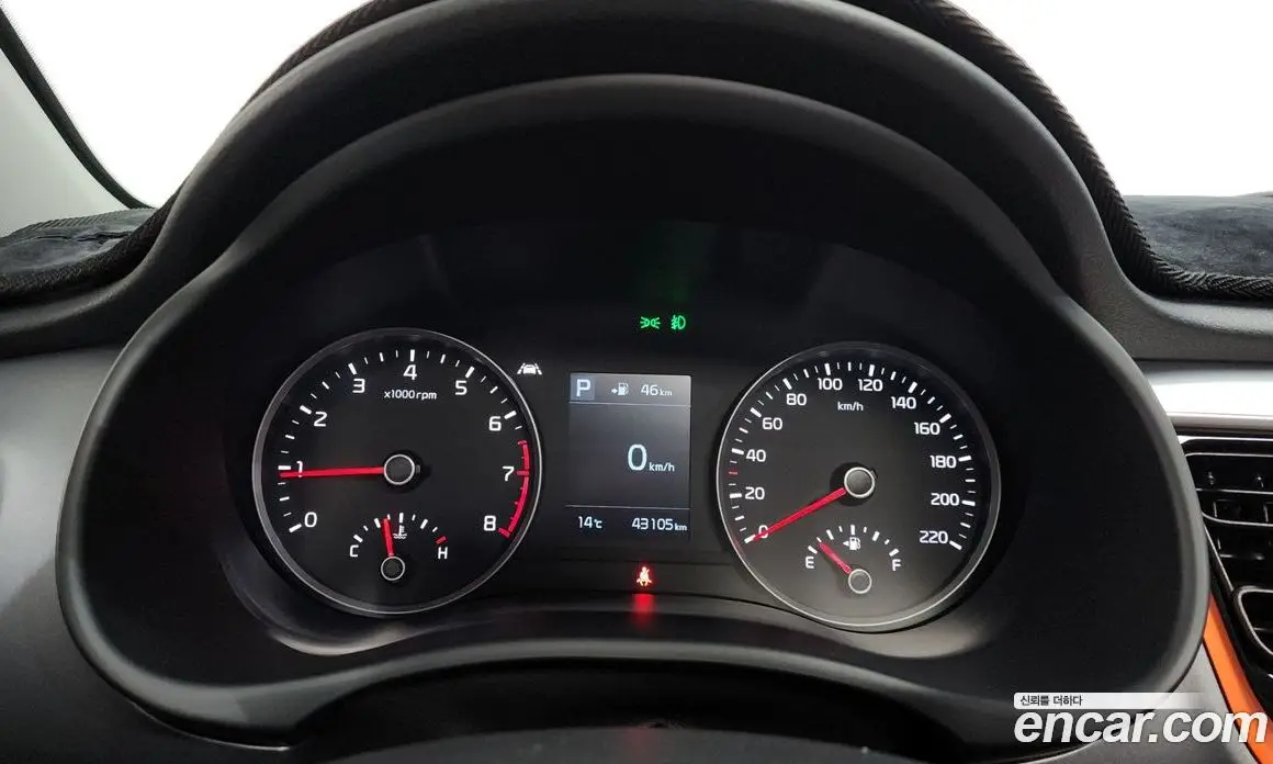 Kia Stonic 2018 1.0 автомат (гидро), фото 11