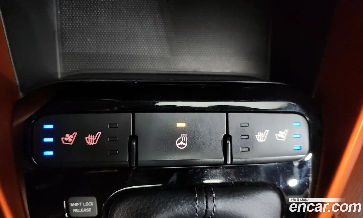 Kia Stonic 2018 1.0 автомат (гидро), фото 18