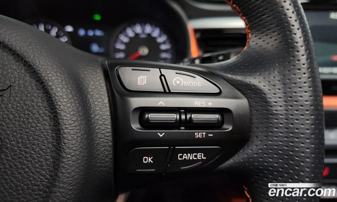 Kia Stonic 2018 1.0 автомат (гидро), фото 22