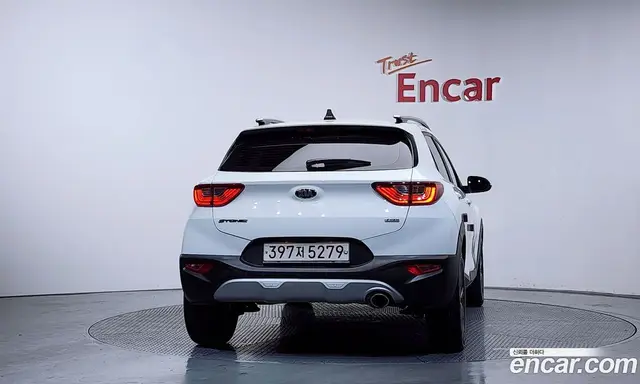 Kia Stonic 2018 1.0 автомат (гидро), миниатюра 4