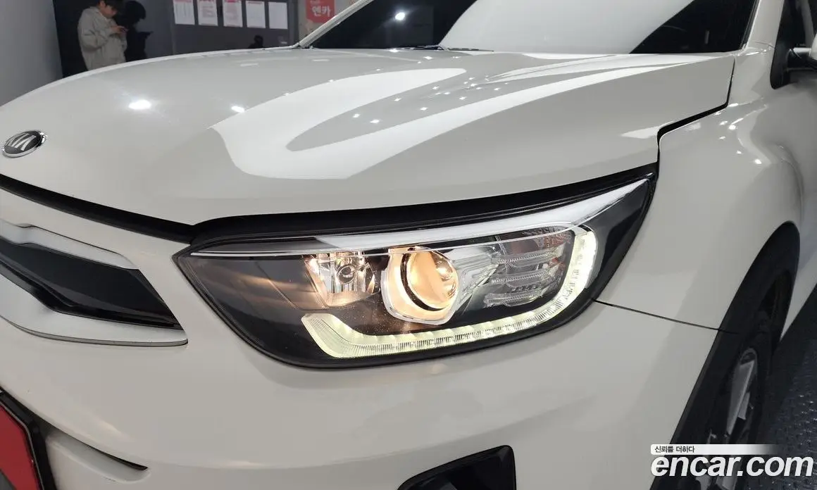 Kia Stonic 2018 1.0 автомат (гидро), фото 8
