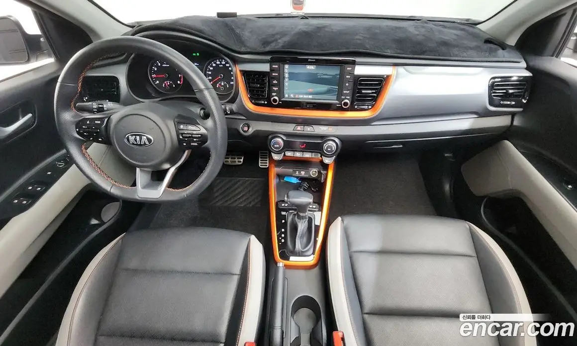 Kia Stonic 2018 1.0 автомат (гидро), фото 10
