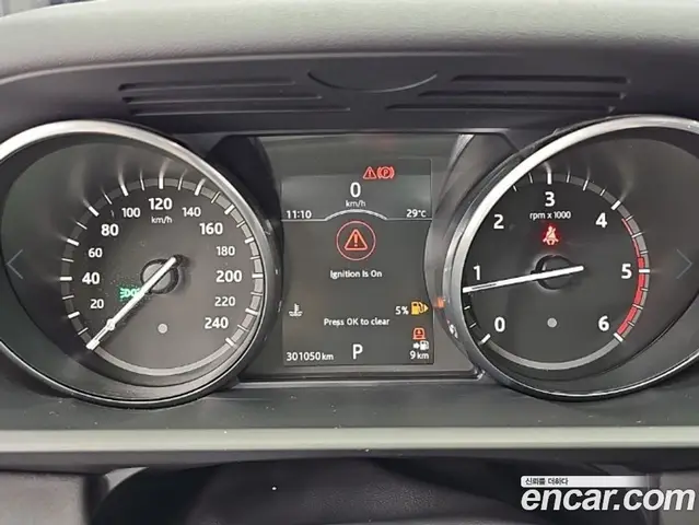 Land Rover Discovery 2017 3.0 автомат (гидро), миниатюра 6