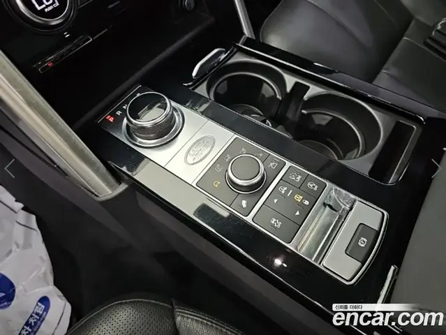 Land Rover Discovery 2017 3.0 автомат (гидро), миниатюра 8