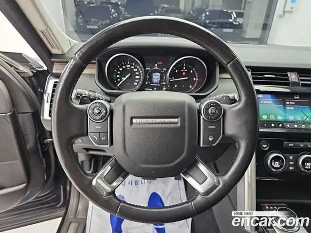 Land Rover Discovery 2017 3.0 автомат (гидро), миниатюра 9