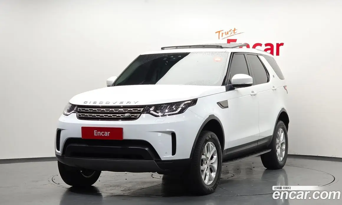 Land Rover Discovery 2019 2.0 автомат (гидро), фото 1 Land Rover Discovery 2019 2.0 автомат (гидро), фото 1
