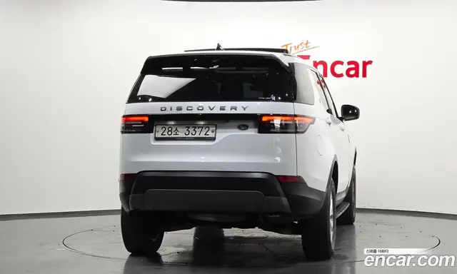 Land Rover Discovery 2019 2.0 автомат (гидро), миниатюра 4 Land Rover Discovery 2019 2.0 автомат (гидро), миниатюра 4