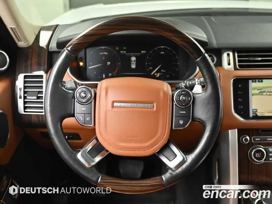Land Rover Range Rover 2015 4.4 автомат (гидро), фото 13