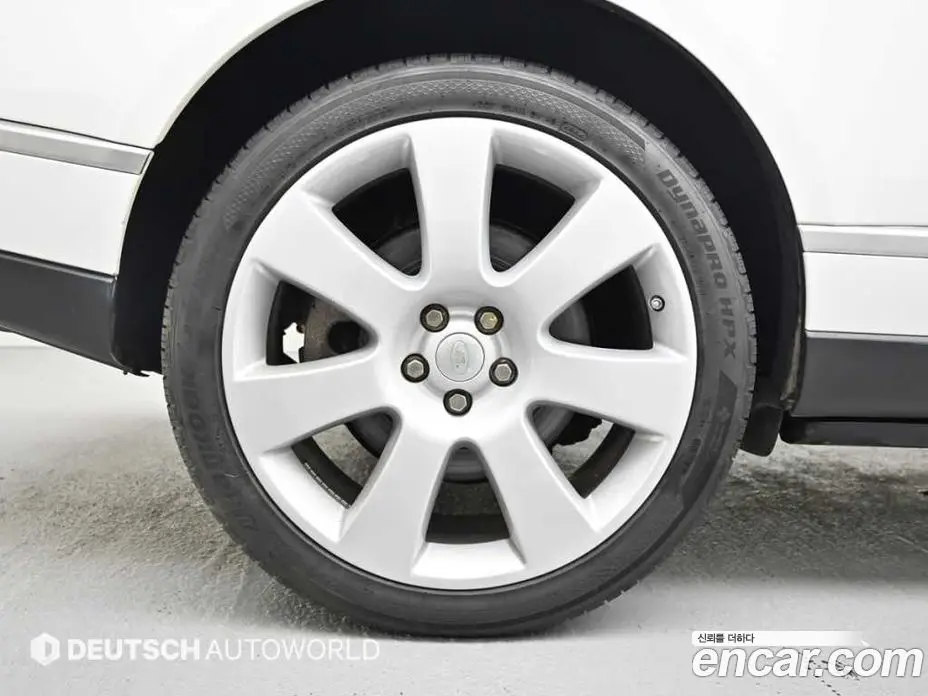 Land Rover Range Rover 2015 4.4 автомат (гидро), фото 18