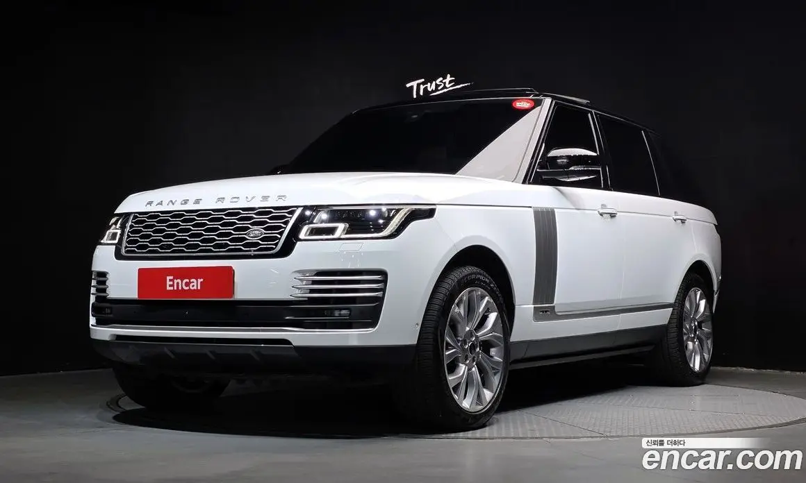 Land Rover Range Rover 2021 5.0 автомат (гидро), фото 1 Land Rover Range Rover 2021 5.0 автомат (гидро), фото 1